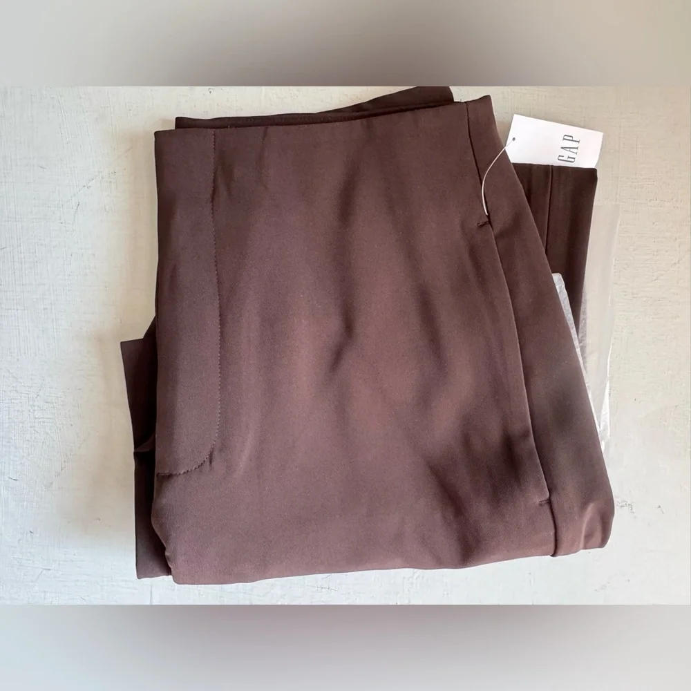 NWT GAP High Rise Twill Straight Ankle Pants in Terra Brown Size 8